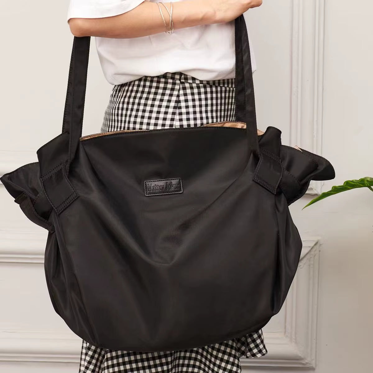 🔥50k Sold-Foldable. Unfoldable. Waterproof. Extra-large capacity. A stylish and elegant companion bag.