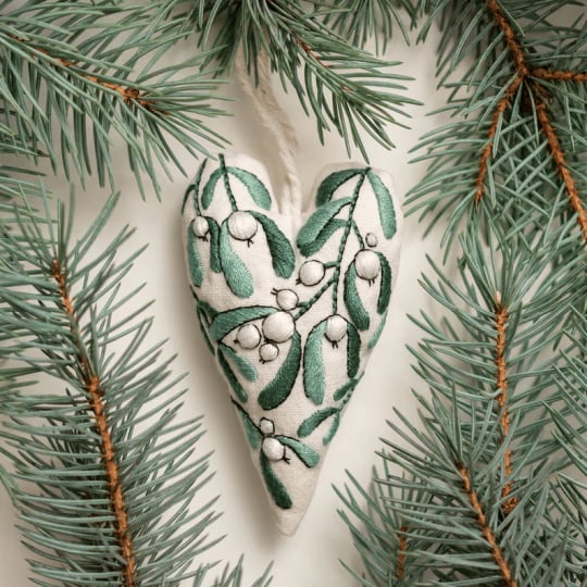 💖DIY Heart Shaped Hand Embroidered Christmas Finished product/DIY material kit