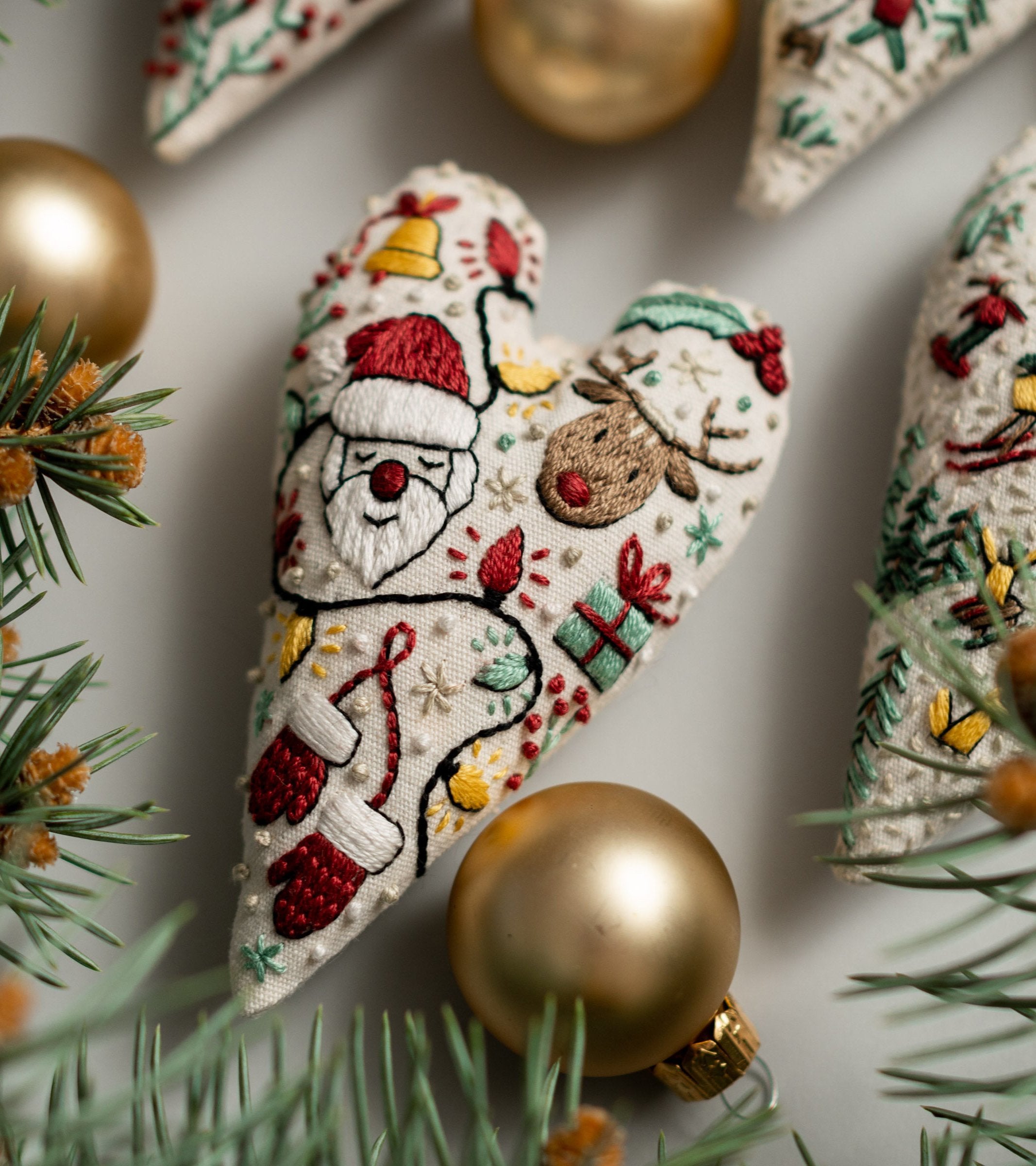 💖DIY Heart Shaped Hand Embroidered Christmas Finished product/DIY material kit