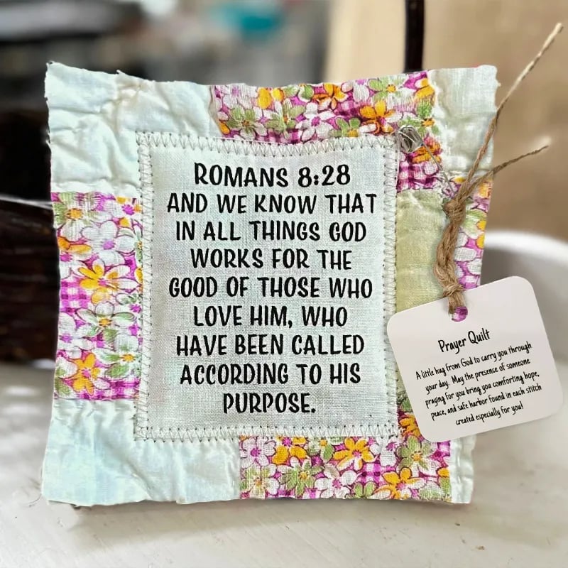 ✝️Best Encouraged And Blessed Gift-Prayer Quilt with cross inside