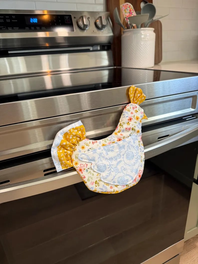 🐔 Handmade Chicken Oven Mitt & Pot Holder – Quilted Hen Hot Pad, Insulated & Heat Resistant, Farmhouse Kitchen Decor
