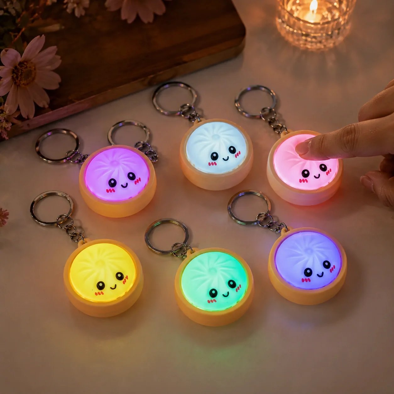Press-to-Glow Dumpling Keychain – Cute Light-Up Fidget Toy