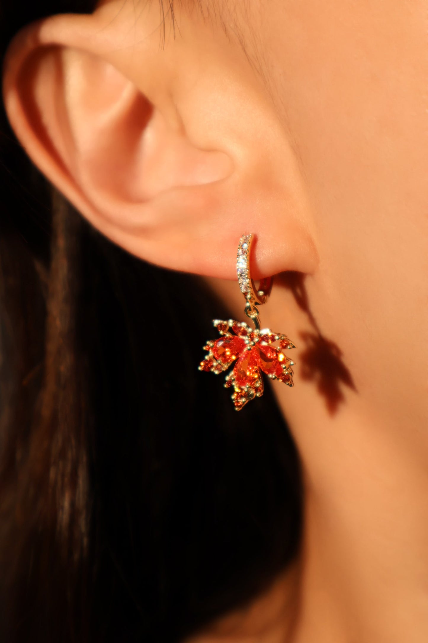 🍁 Maple Leaf Crystal Earrings