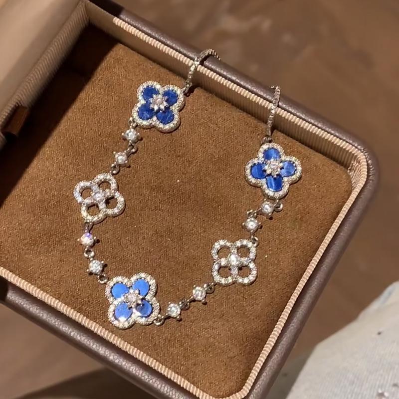 ☘️Crystal Clover Bracelets- Luxury Style 14K Gold Plated -Clover Bracelet Length Adjustable